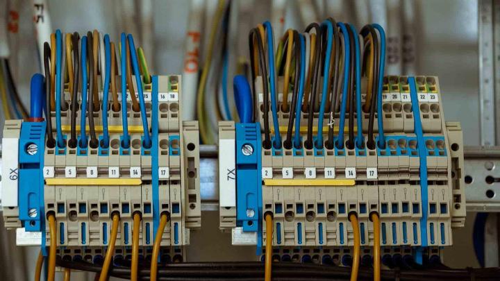 Faire appel à un électricien Ussac